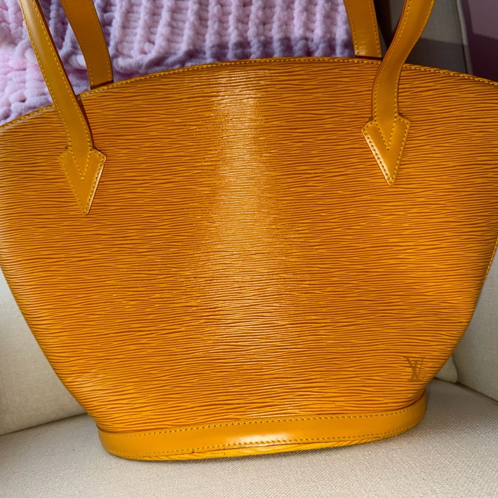 LIKE NEW - Louis Vuitton Yellow Epi Saint Jacques Tote Handbag